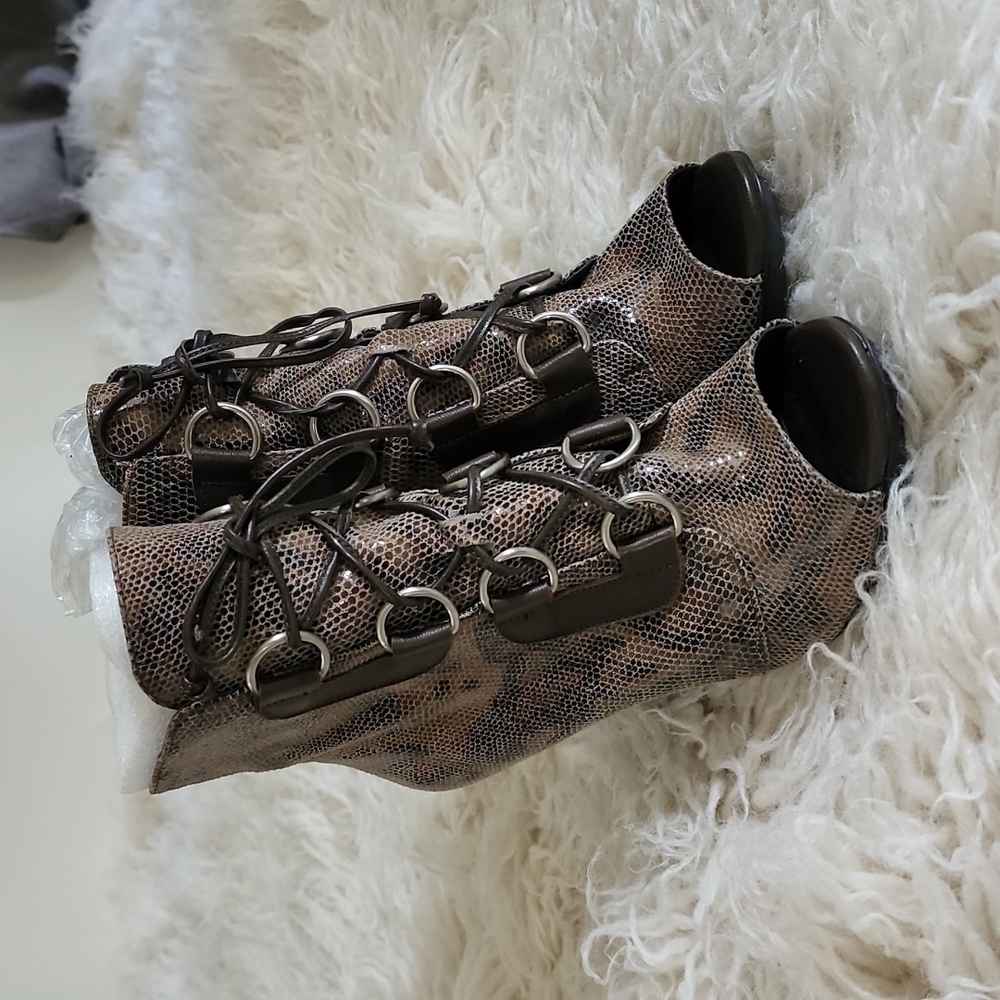 BCBGeneration Zuton Snakeskin Leopard Leather Lace Up Peep Toe Heeled Booties